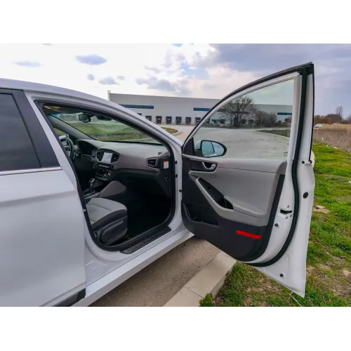 Автомобил Hyundai Ioniq Plug-In Хибрид image 6