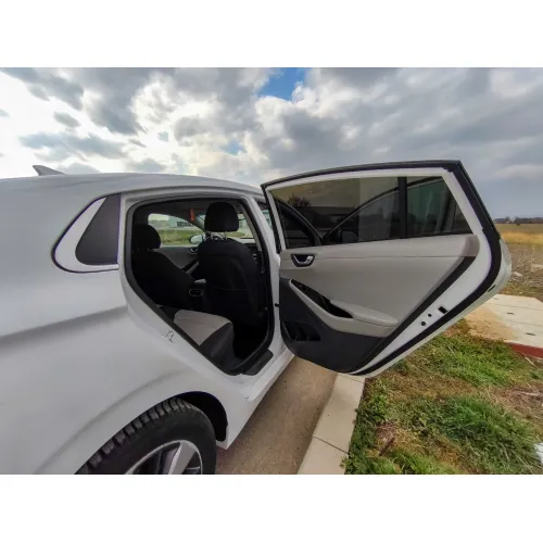 Автомобил Hyundai Ioniq Plug-In Хибрид image 8