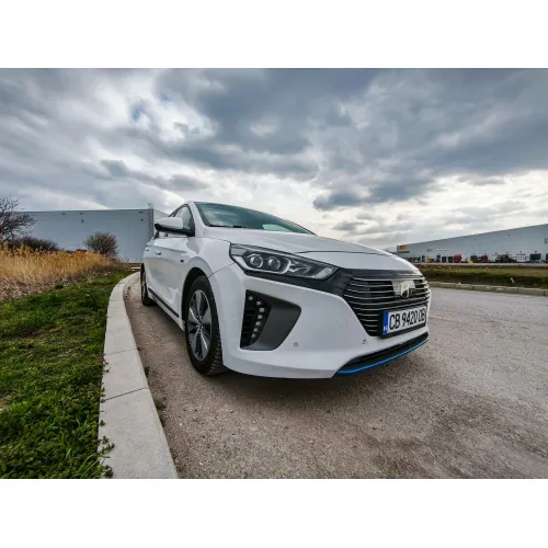 Автомобил Hyundai Ioniq Plug-In Хибрид image 19