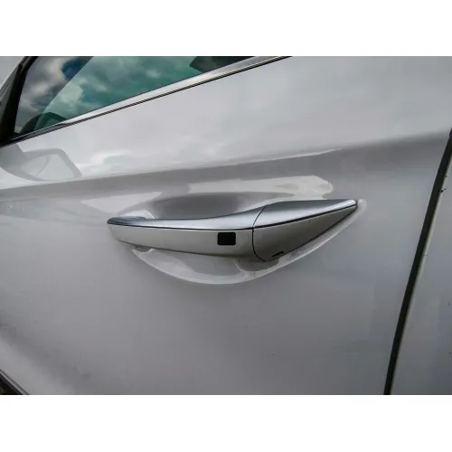 Автомобил Hyundai Ioniq Plug-In Хибрид image 21