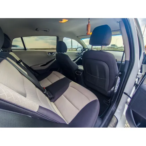 Автомобил Hyundai Ioniq Plug-In Хибрид image 25