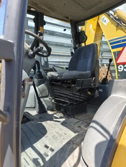 Комбиниран багер Komatsu WB93R-5 2007 image 5