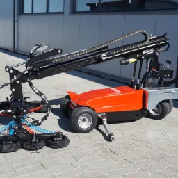Befard XC820 – колесен монтажен робот за стъкла image 11