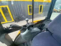 Мини багер JCB 8025 image 32