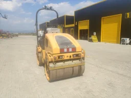 Валяк Volvo DD24 image 2