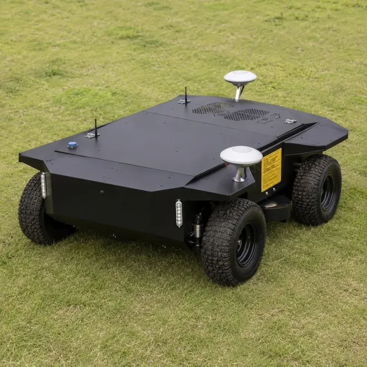Автономна косачка за соларни паркове BAUTRAX GPMBTX R1