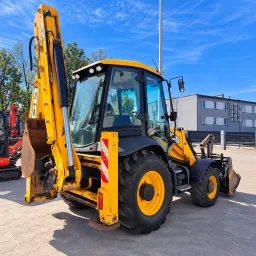 JCB 3CX 2019 image 2