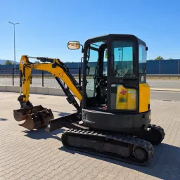 Мини багер Bobcat E26 image 4