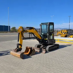 Мини багер Bobcat E26 image 2