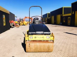 Двубандажен валяк Bomag BW120 AD-4 / 106 реални мото часа  image 5