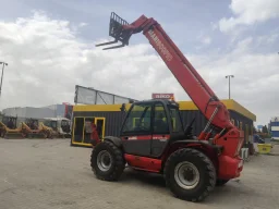 Телескопичен товарач Manitou MT 1740 image 6