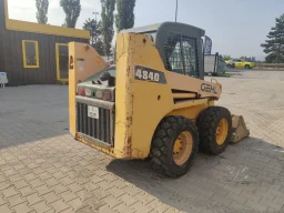 Мини челен товарач Gehl 4840 image 5