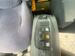 Мини багер JCB 8025 image 33