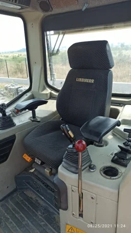 Булдозер LIEBHERR PR734 XL - Цена по ДОГОВАРЯНЕ image 8