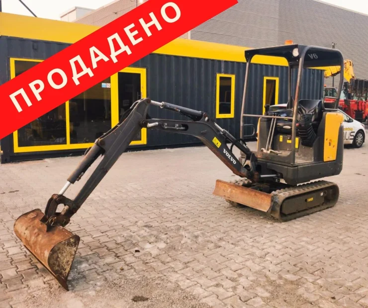 Мини багер Volvo EC15C / 2348 реални мото часа 