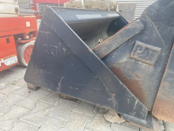 Кофа за мини челен товарач Caterpillar 3 в 1 
