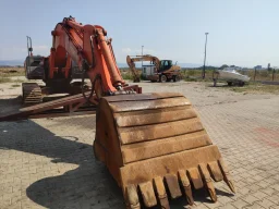 Верижен багер Hitachi ZX280LCH-3 image 6