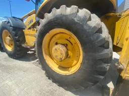 Комбиниран багер Komatsu WB 97S-5  image 13