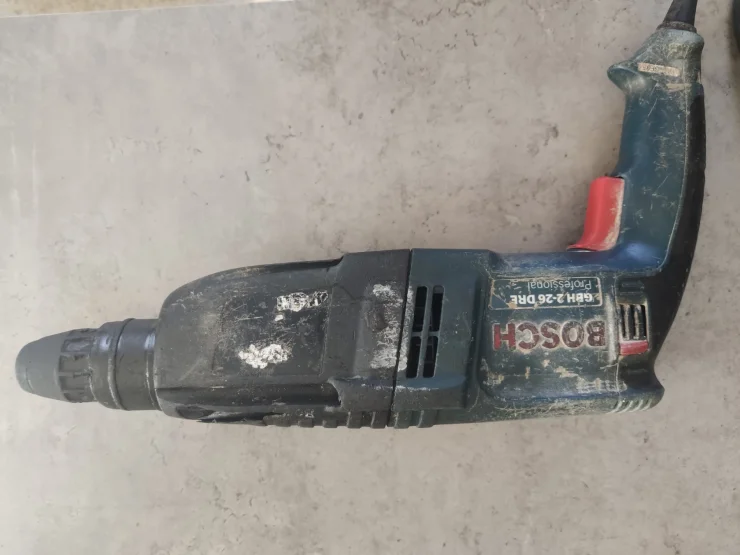 Перфоратор 3 кг. BOSCH GBH 2-26 DRE - ЗА ЧАСТИ