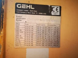Мини челен товарач Gehl 4840 image 10