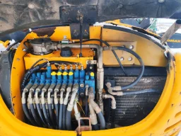Мини багер JCB 8060 image 2