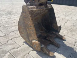 Мини багер Bobcat 320 image 8