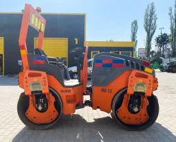 Двубандажен валяк Kubota HD13 image 5