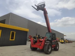 Телескопичен товарач Manitou MT 1740 image 9