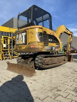 Верижен багер Caterpillar CAT302.5C image 1