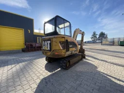 Верижен багер Caterpillar CAT302.5C image 6